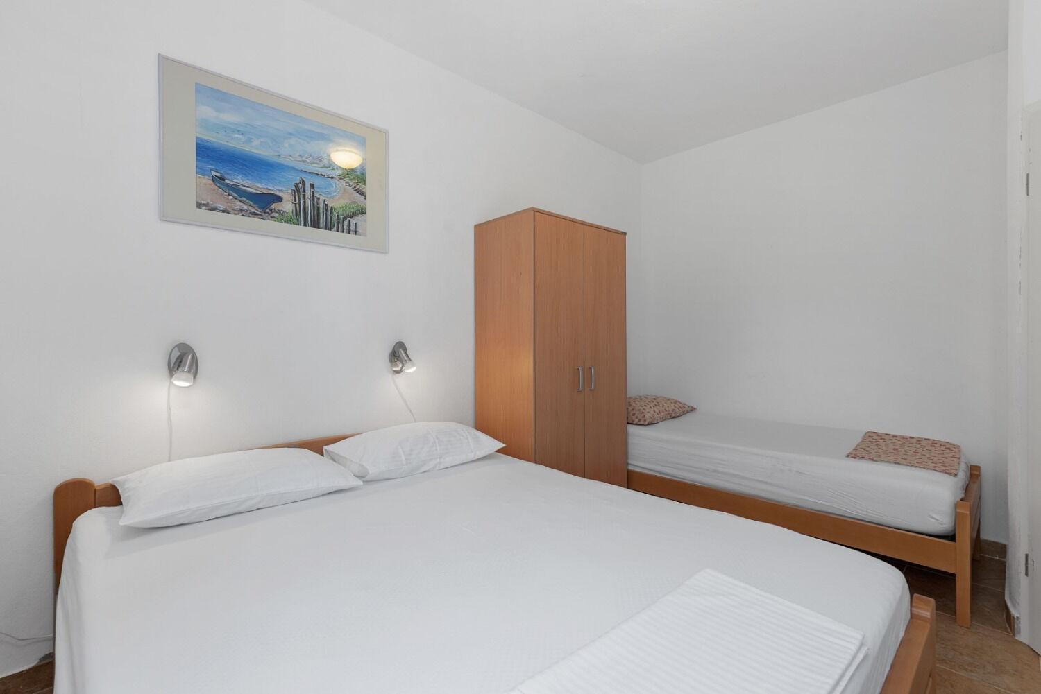 Apartment Uga2 Mandre Ngoại thất bức ảnh
