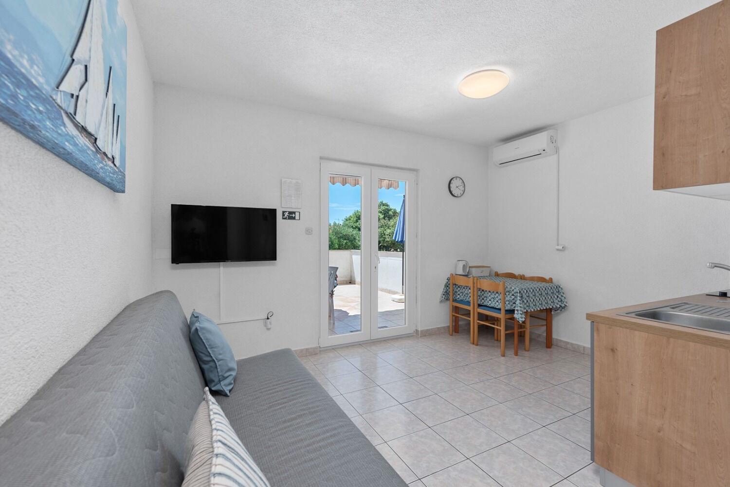 Apartment Uga2 Mandre Ngoại thất bức ảnh