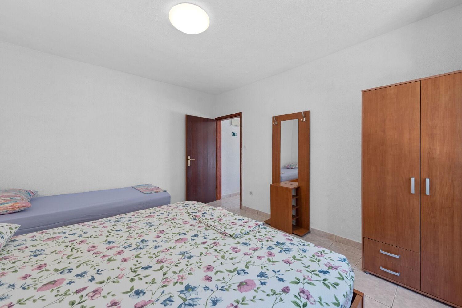 Apartment Uga2 Mandre Ngoại thất bức ảnh